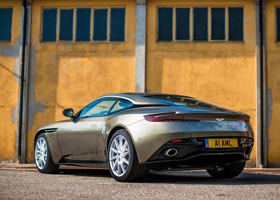 2023 Aston Martin DB11 (3)