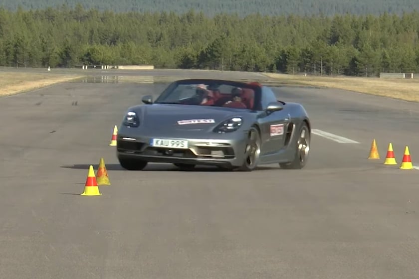 The Porsche 718 Boxster Demonstrates Its Natural Prowess in Mastering Moose Tests