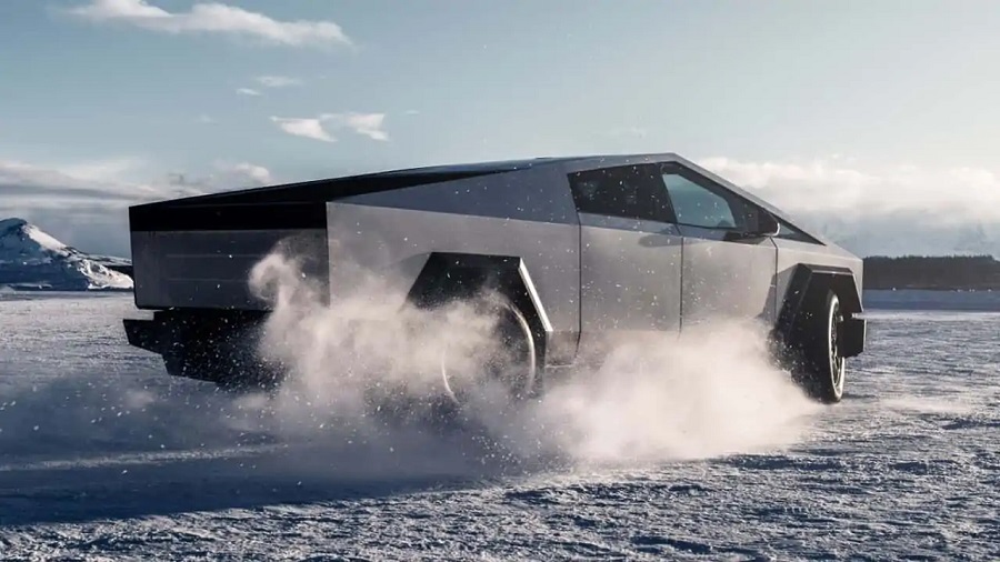 Winter Testing of Tesla Cybertruck Showcases Snowy Adventures