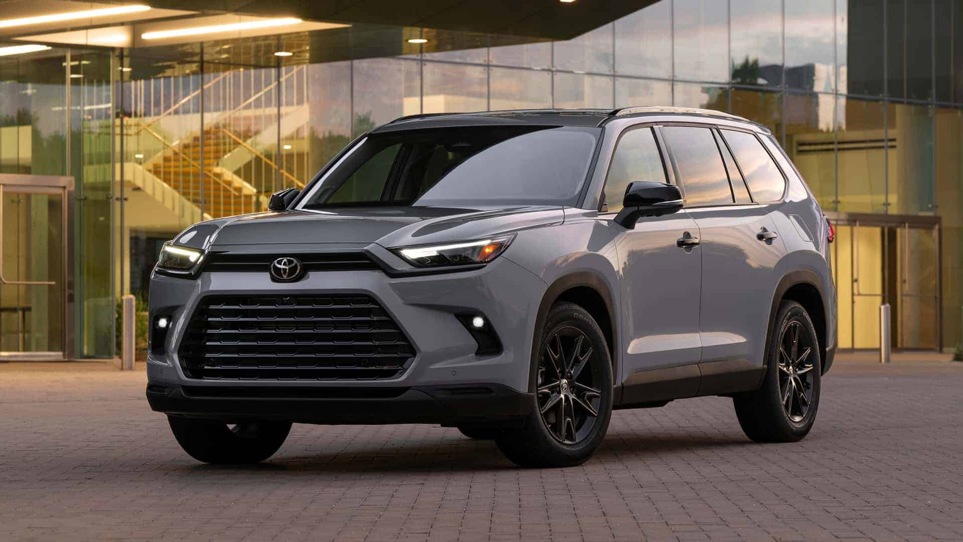 2025 Toyota Grand Highlander Now More Affordable ArabGT 2025 Toyota Grand Highlander Gr Sport Price