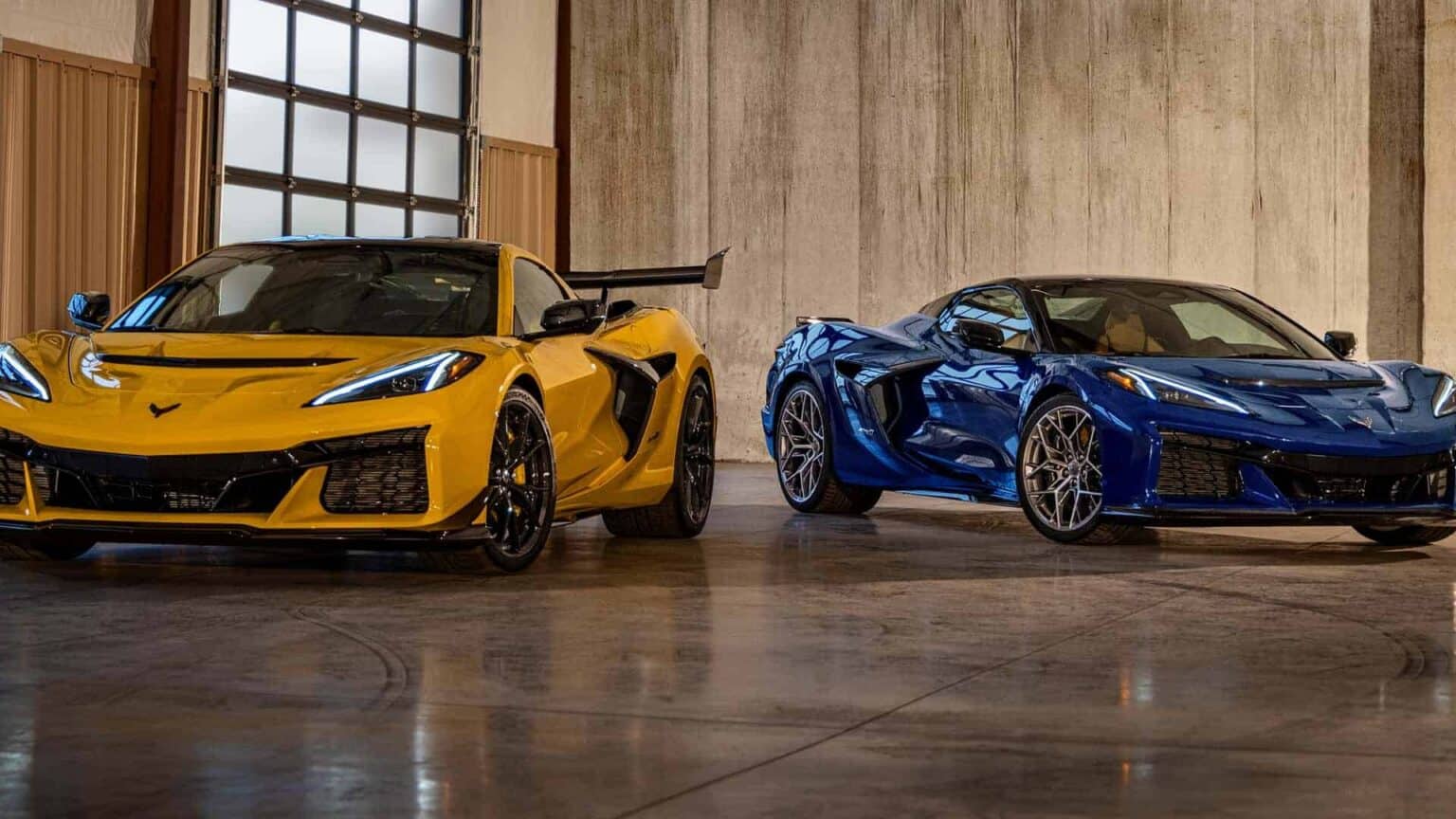 2025 Corvette ZR1 Price Revealed with Most Powerful American V8 ArabGT