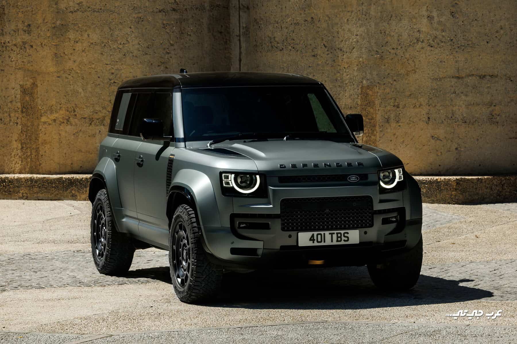 2025 Land Rover Defender Octa